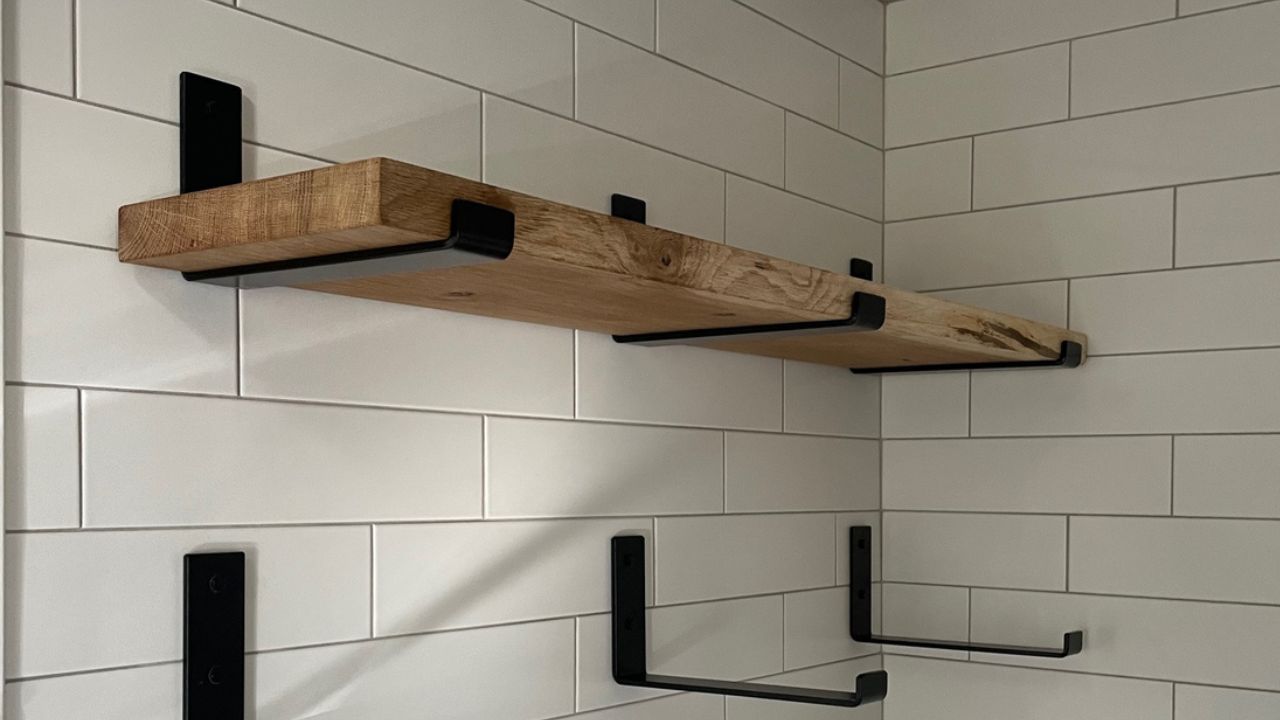 Load video: Do J Brackets Attach to Shelves